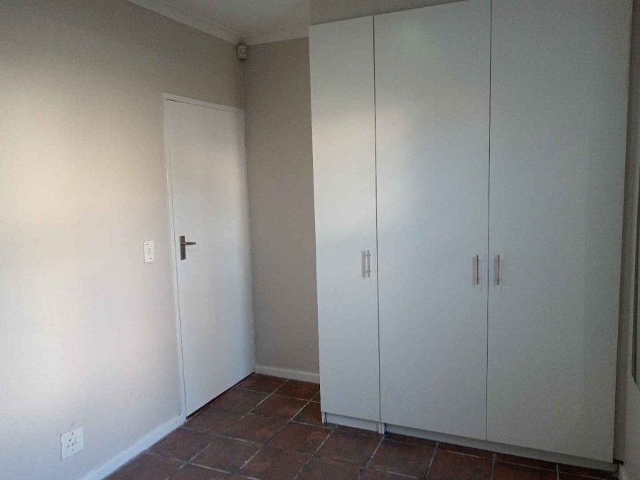 To Let 3 Bedroom Property for Rent in Protea Heights Western Cape